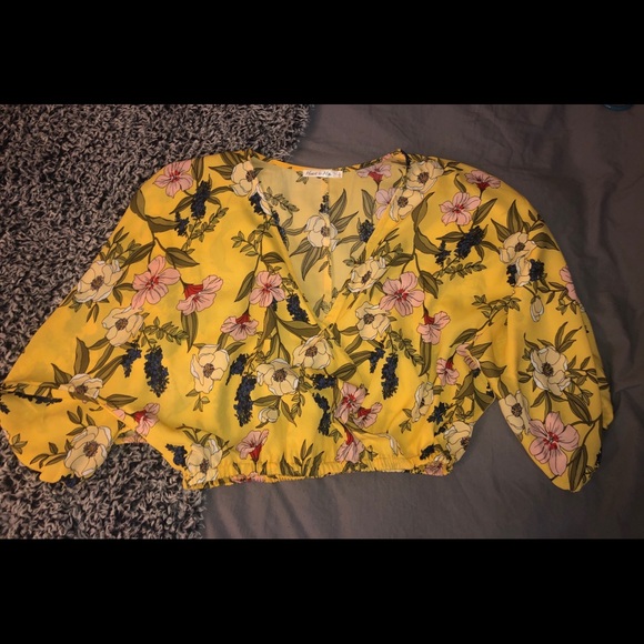 Yellow floral crop top size L - Picture 1 of 2
